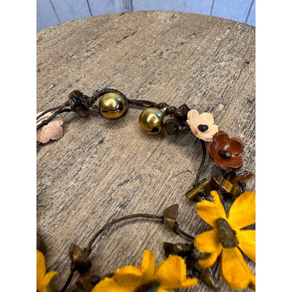 Handmade Genuine Leather Flower Bracelet w Rocks Yellow Bracelet Sustainable - Picture 4 of 8